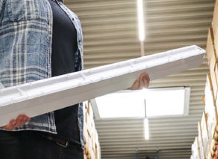 LED-Lichtband, Highbay-Strahler zum Abhängen